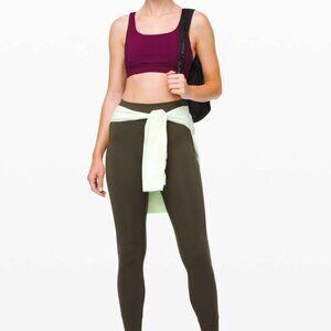 Lululemon | In Movement Tight 25" *Everlux | Size 6